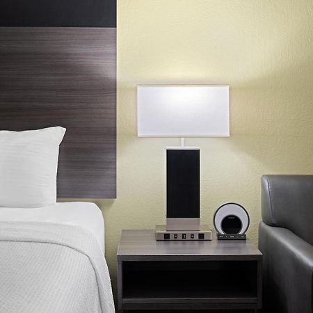 Baymont Inn & Suites By Wyndham Либерти Экстерьер фото