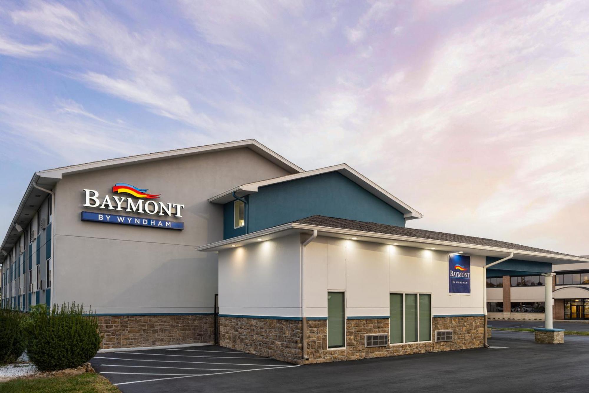 Baymont Inn & Suites By Wyndham Либерти Экстерьер фото